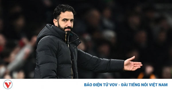HLV Amorim chỉ ra yếu tố tích cực dù MU thua Tottenham 1 ruben amorim 0