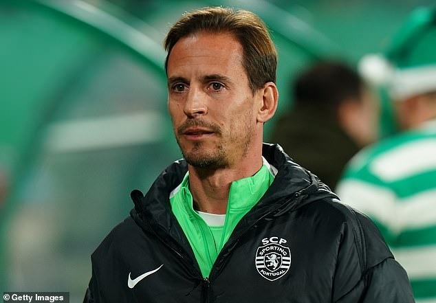 Joao Pereira được cho là sẽ bị Sporting Lisbon sa thải trong những ngày tới. spo.jpg