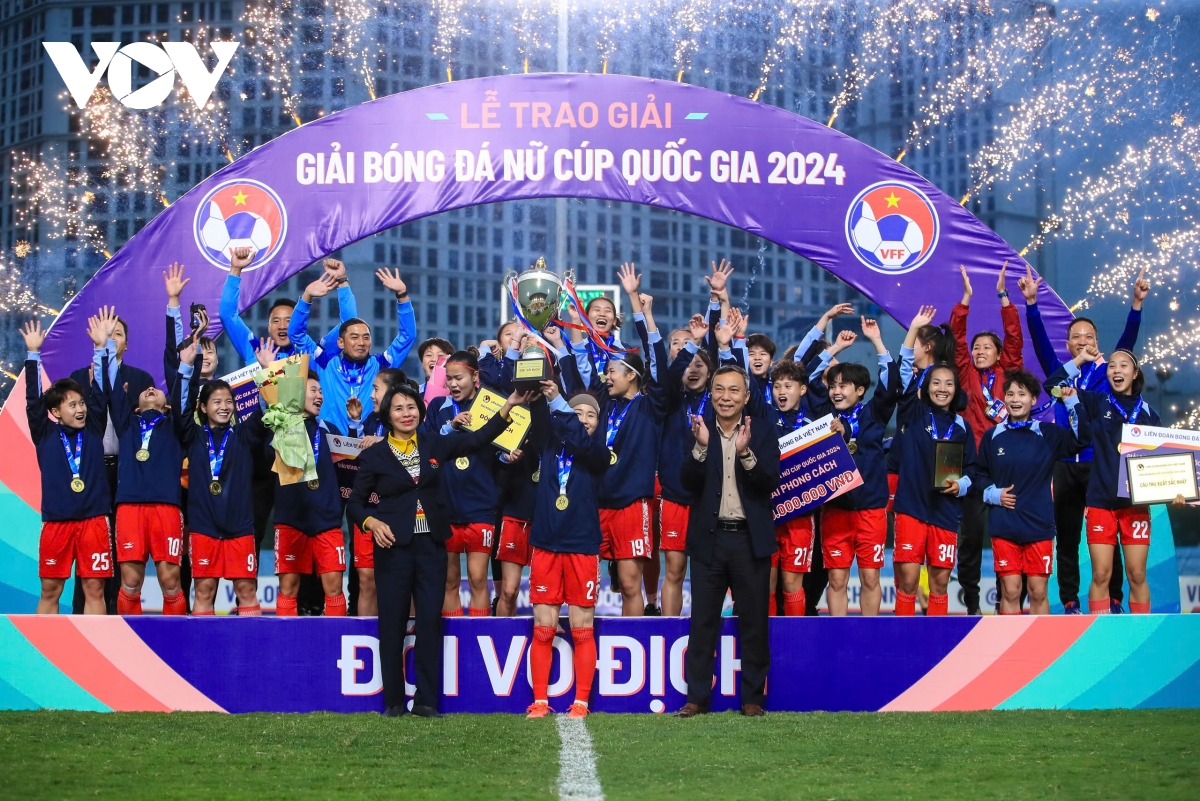 than ksvn vo dich giai bong da nu cup quoc gia 2024 hinh anh 2