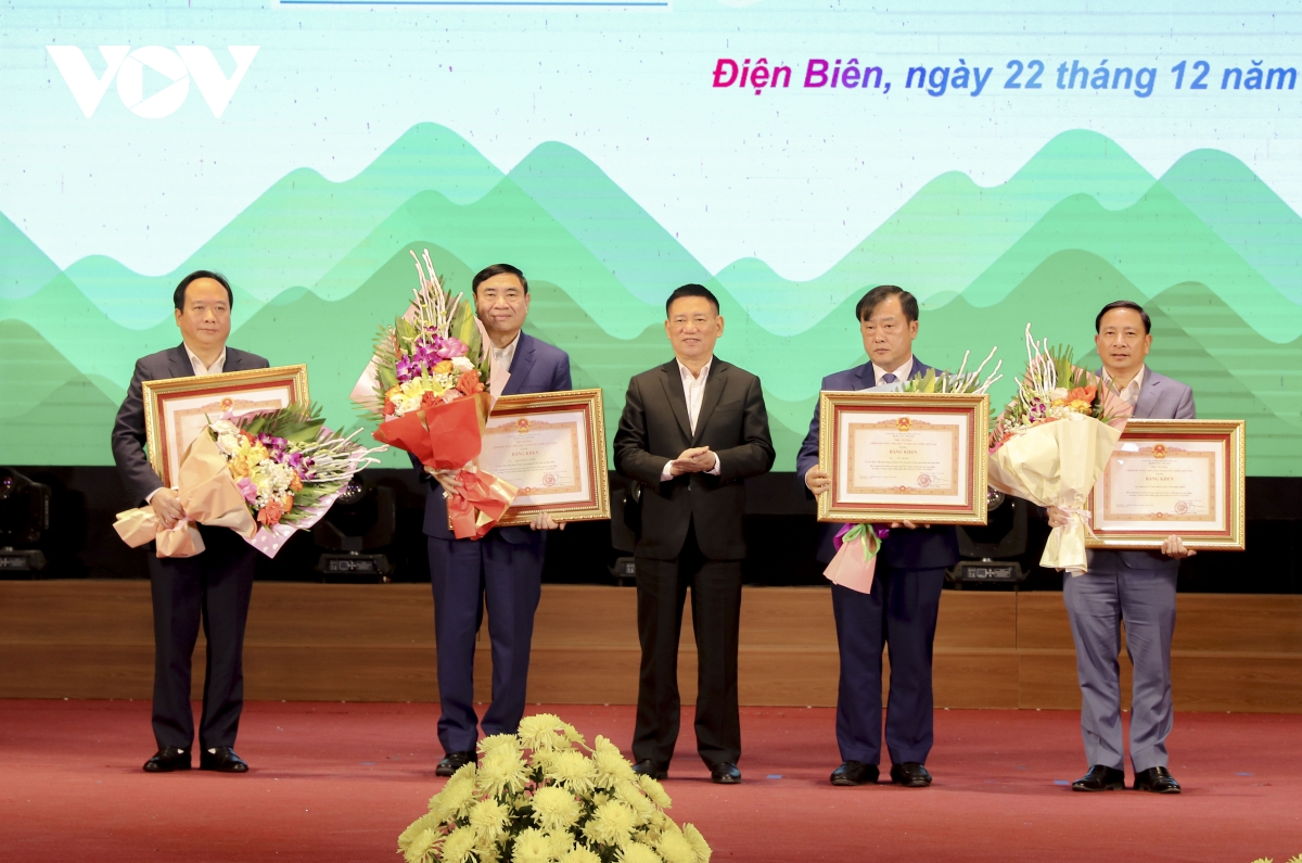tong ket nam du lich quoc gia - Dien bien 2024 hinh anh 5