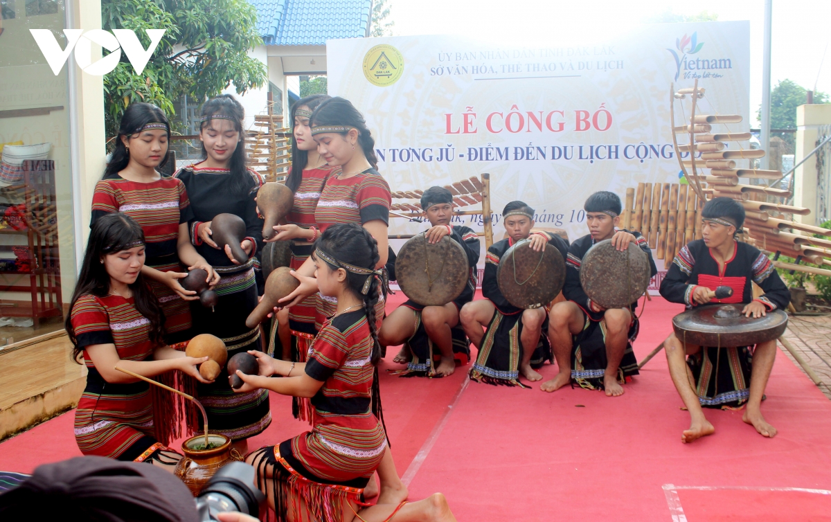 du lich Dak lak tang truong nho san pham van hoa dac sac hinh anh 1
