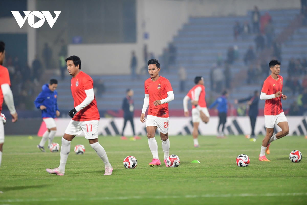 trực tiếp Đt việt nam 0-0 Đt myanmar xuân son chính thức ra mắt hình ảnh 7 truc tiep Dt viet nam 0-0 Dt myanmar xuan son chinh thuc ra mat hinh anh 7