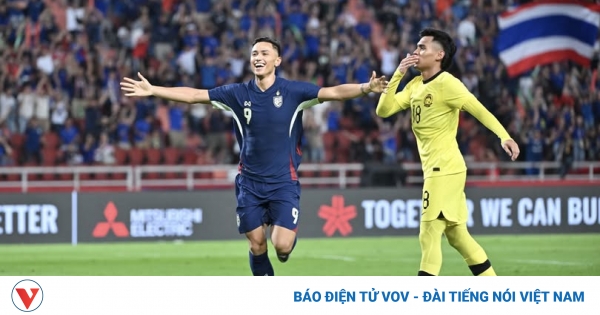 Thủ môn Malaysia "tặng quà", Thái Lan thắng trận thứ 2 ở ASEAN Cup 2024 1 truc tiep thailan vs malaysia 10 png