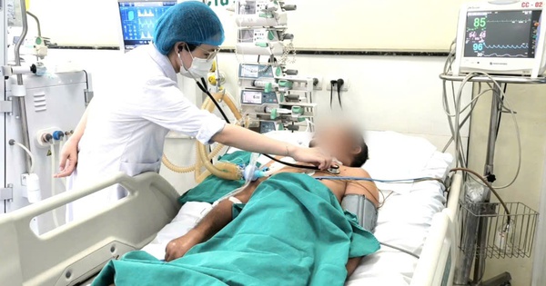 Ngã vào gốc cây, người đàn ông bị uốn ván nguy kịch 1 uon van 17334573703021401110101 1733467406447 17334674069321766816906 0 0 691 1106 crop 1733468826745755542430