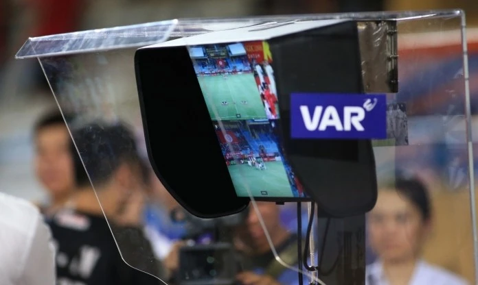 ASEAN Cup 2024 đột phá về công nghệ VAR 1 vleague var 1726138967 180637avatar