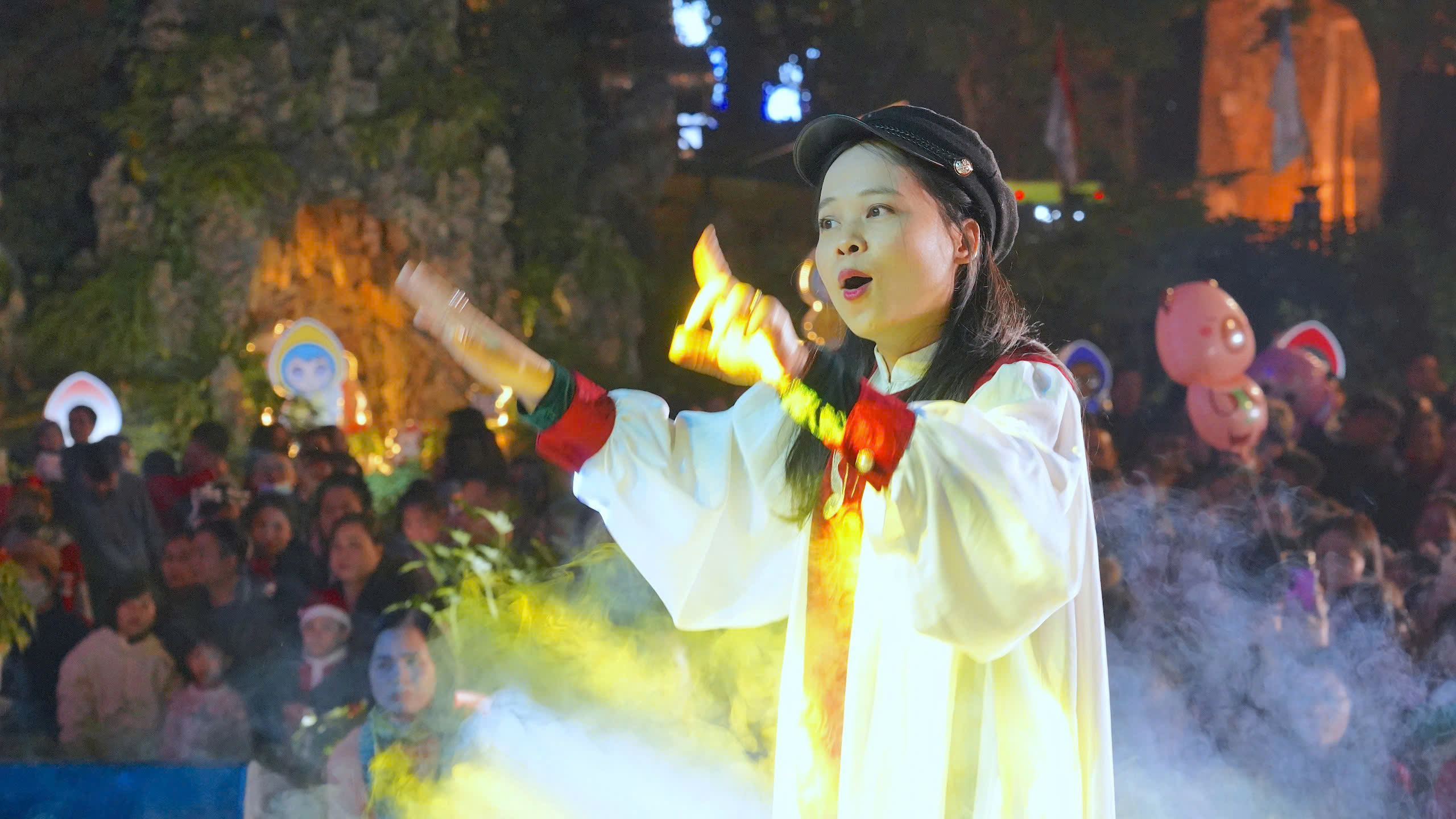 z6163199783573b0085b1b87e23c1b8b02df7be3d26fd8-1735085726271819828611 Ảnh đẹp Giáng sinh tại nhà thờ Cửa Bắc, Hà Nội - Ảnh 14.