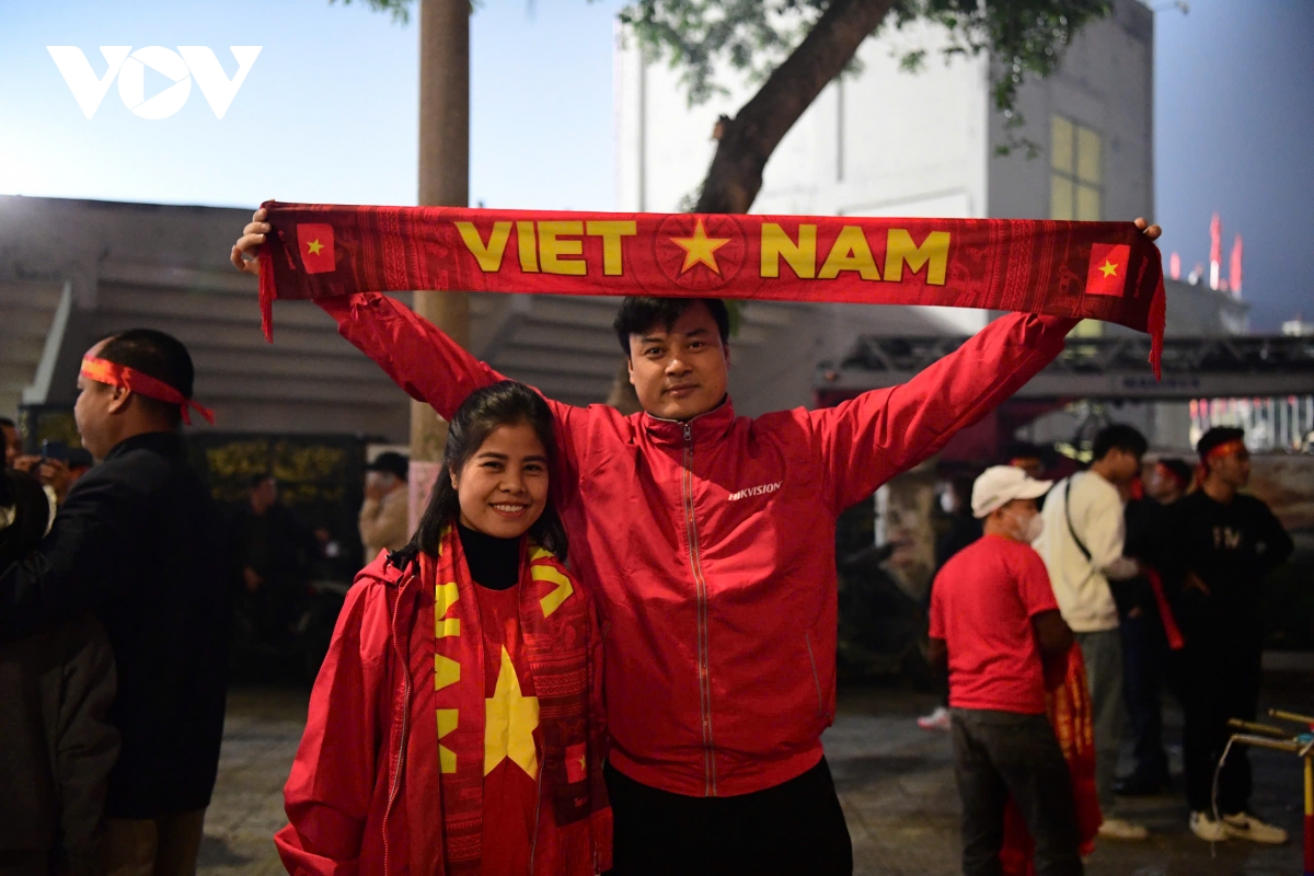 truc tiep Dt viet nam 0 - 0 Dt thai lan san viet tri mo hoi hinh anh 6